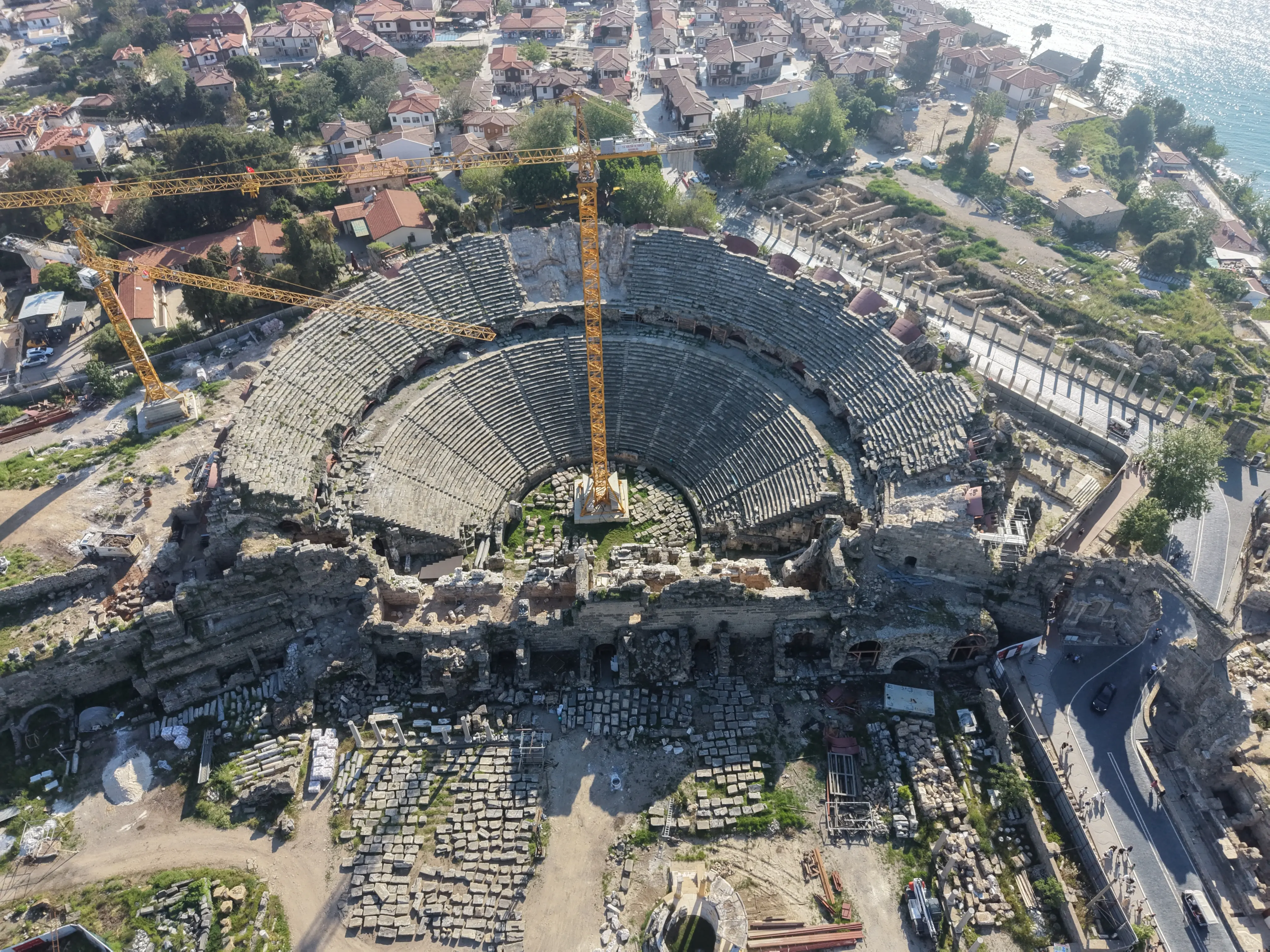 Side Tiyatrosu Restorasyonu — havadan görünüm