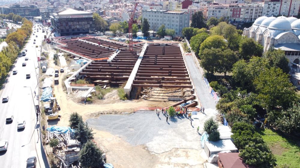 Beyoğlu Piyalepaşa zeminaltı otopark inşaatının havadan görünümü